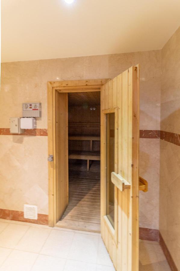 Letmalaga Don Carlos Gardens Appartement Marbella Buitenkant foto